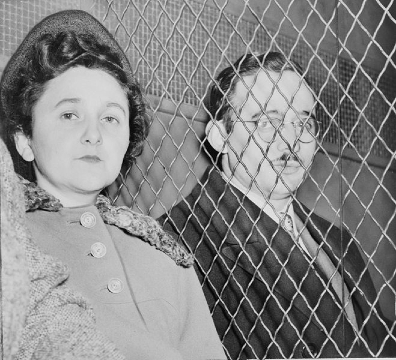 659px-Julius_and_Ethel_Rosenberg_NYWTS.jpg