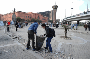Egypt-Tahrir-Square-youth-clean-up-021211-by-Bassam-El-Zoghby.jpg