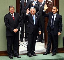 220px-Nicolas_Sarkozy_in_Polish_Parliament_(2008).JPG