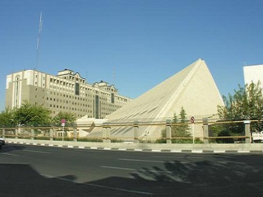 Iran-Parliament_Wikimedia-Commons.jpg