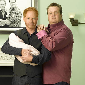 tvwb_modern_family-300x300 (1).jpg